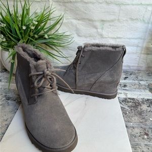 UGG GREY LACE UP BOOTIES SIZE 8 New